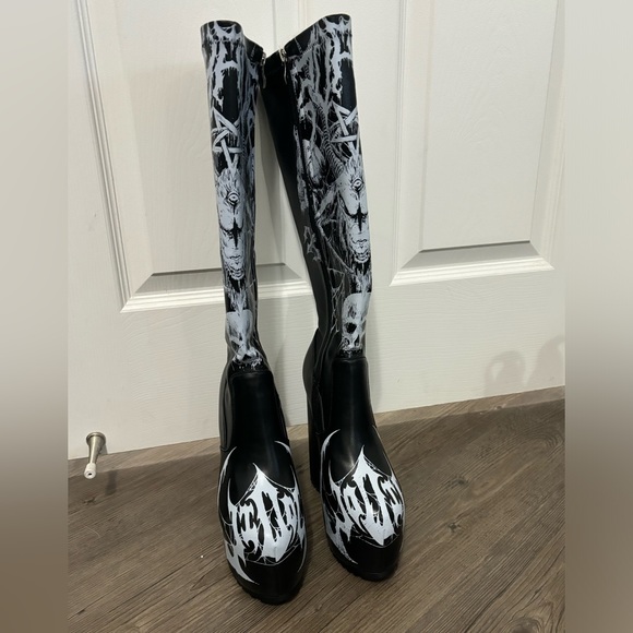NWOB Dolls Kill / Widow Cursed Elegy Platform Boots - Picture 4 of 7